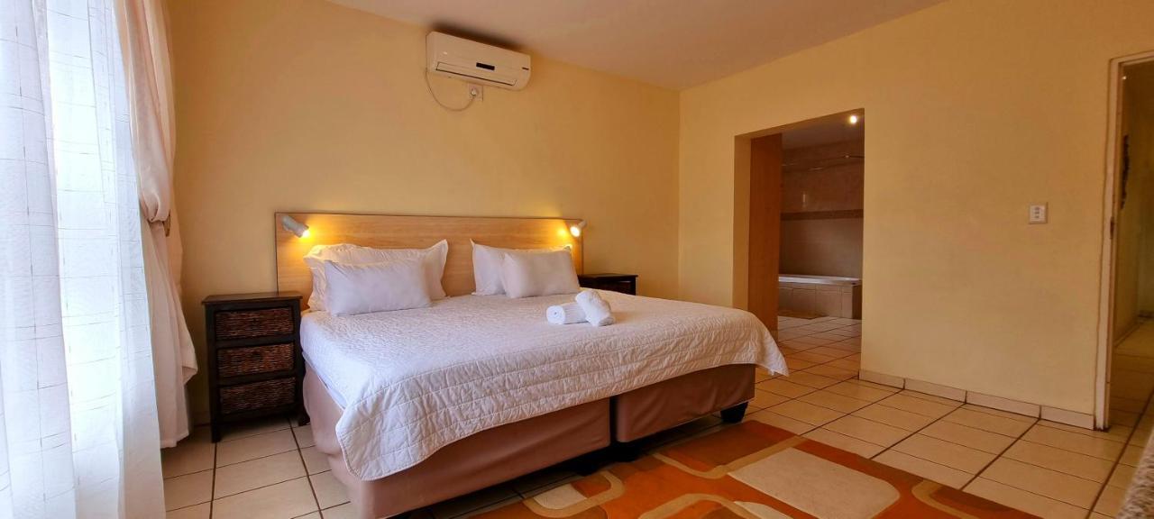 Asda Guesthouse Mogwase 外观 照片