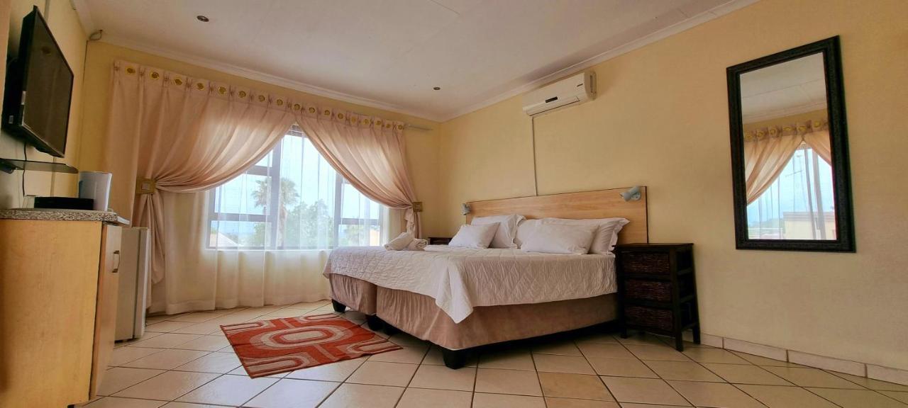 Asda Guesthouse Mogwase 外观 照片